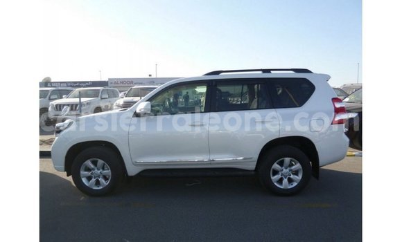 Buy Import Toyota Prado White Car in Import - Dubai in Kailahun Buy Import Toyota Prado White Car in Import - Dubai in Kailahun