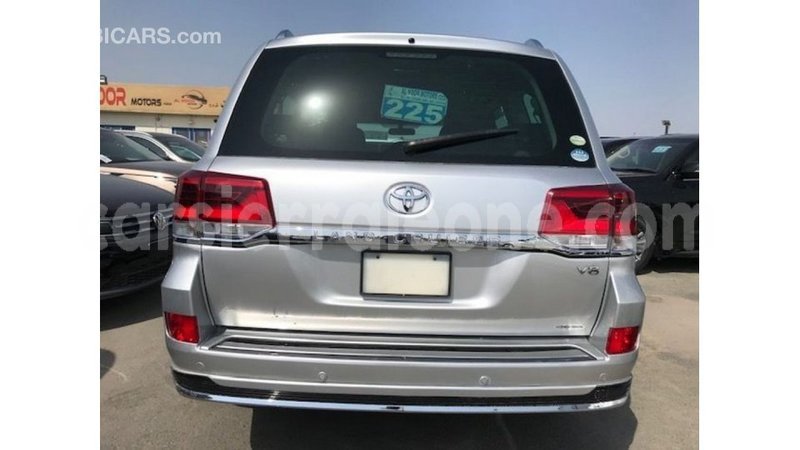 Big with watermark toyota land cruiser kailahun import dubai 5753