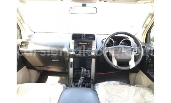 Buy Import Toyota Prado White Car in Import - Dubai in Kailahun Buy Import Toyota Prado White Car in Import - Dubai in Kailahun
