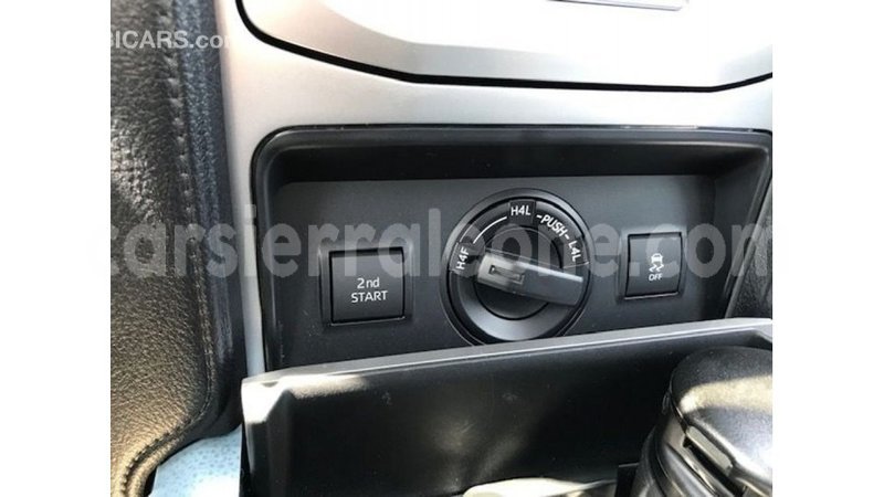 Big with watermark toyota prado kailahun import dubai 5764