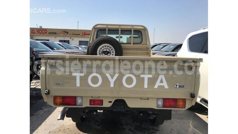 Big with watermark toyota land cruiser kailahun import dubai 5765