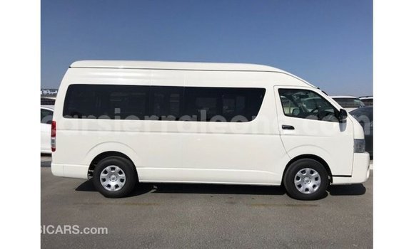 Buy Import Toyota Hiace White Car in Import - Dubai in Kailahun Buy Import Toyota Hiace White Car in Import - Dubai in Kailahun