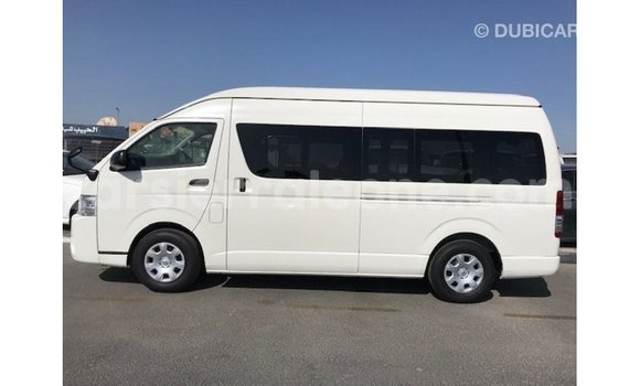 Buy Import Toyota Hiace White Car in Import - Dubai in Kailahun Buy Import Toyota Hiace White Car in Import - Dubai in Kailahun
