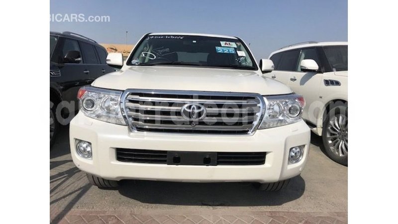 Big with watermark toyota land cruiser kailahun import dubai 5769