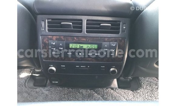 Buy Import Toyota Land Cruiser White Car in Import - Dubai in Kailahun Buy Import Toyota Land Cruiser White Car in Import - Dubai in Kailahun