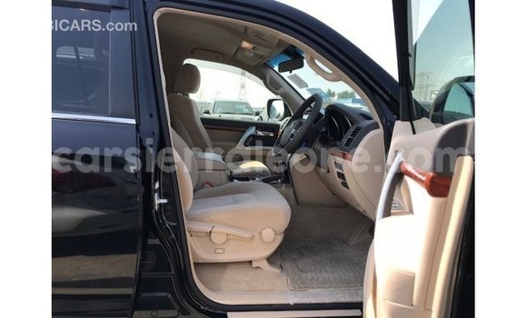 Buy Import Toyota Land Cruiser Black Car in Import - Dubai in Kailahun Buy Import Toyota Land Cruiser Black Car in Import - Dubai in Kailahun