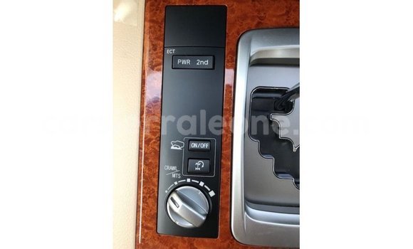 Buy Import Toyota Land Cruiser Black Car in Import - Dubai in Kailahun Buy Import Toyota Land Cruiser Black Car in Import - Dubai in Kailahun