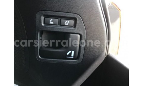 Buy Import Toyota Land Cruiser White Car in Import - Dubai in Kailahun Buy Import Toyota Land Cruiser White Car in Import - Dubai in Kailahun