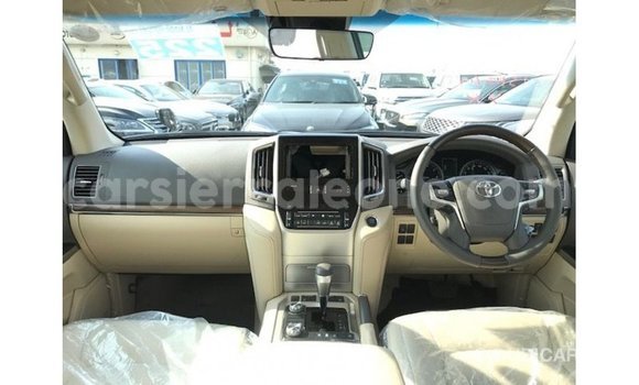 Buy Import Toyota Land Cruiser Black Car in Import - Dubai in Kailahun Buy Import Toyota Land Cruiser Black Car in Import - Dubai in Kailahun