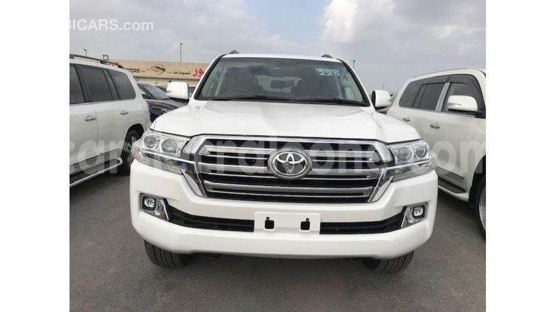 Big with watermark toyota land cruiser kailahun import dubai 5780