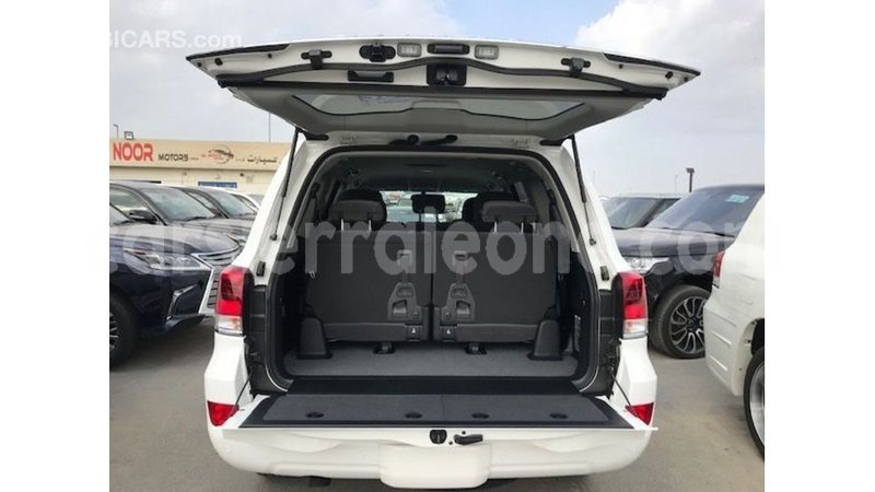 Big with watermark toyota land cruiser kailahun import dubai 5780