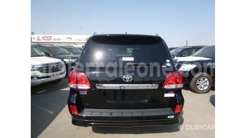 Big with watermark toyota land cruiser kailahun import dubai 5785