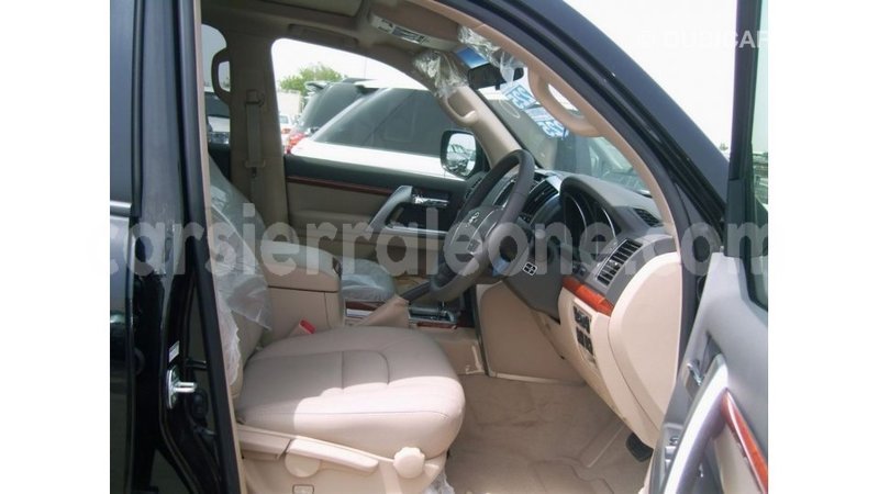 Big with watermark toyota land cruiser kailahun import dubai 5788