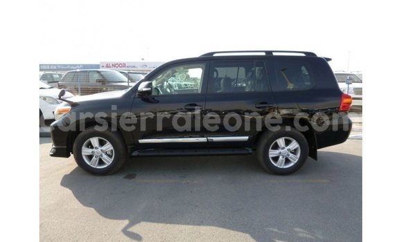 Buy Import Toyota Land Cruiser Black Car in Import - Dubai in Kailahun Buy Import Toyota Land Cruiser Black Car in Import - Dubai in Kailahun