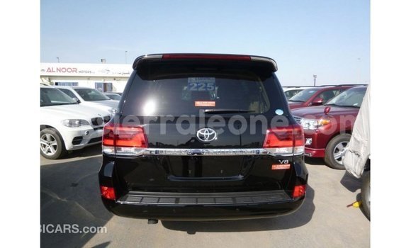 Buy Import Toyota Land Cruiser Black Car in Import - Dubai in Kailahun Buy Import Toyota Land Cruiser Black Car in Import - Dubai in Kailahun