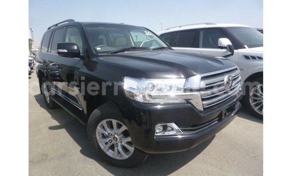 Buy Import Toyota Land Cruiser Black Car in Import - Dubai in Kailahun Buy Import Toyota Land Cruiser Black Car in Import - Dubai in Kailahun