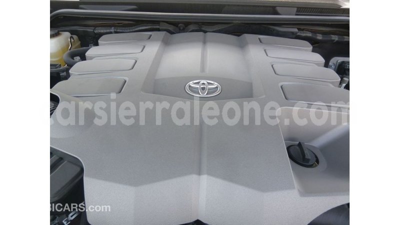 Big with watermark toyota land cruiser kailahun import dubai 5800