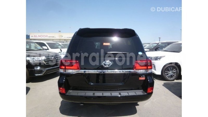 Big with watermark toyota land cruiser kailahun import dubai 5801