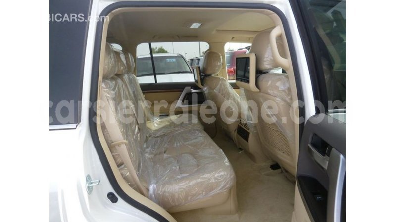 Big with watermark toyota land cruiser kailahun import dubai 5802