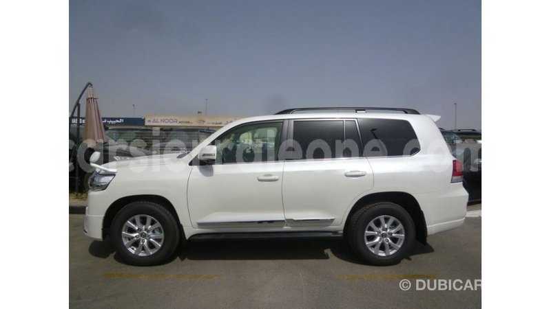 Big with watermark toyota land cruiser kailahun import dubai 5802