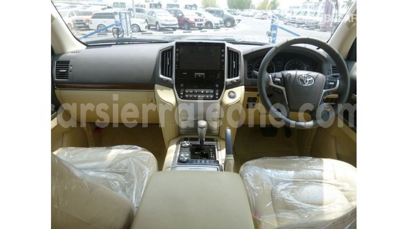 Big with watermark toyota land cruiser kailahun import dubai 5804