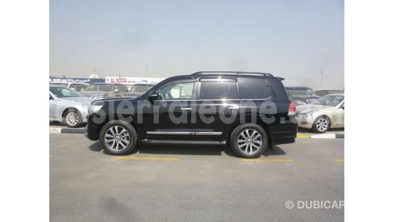 Big with watermark toyota land cruiser kailahun import dubai 5806