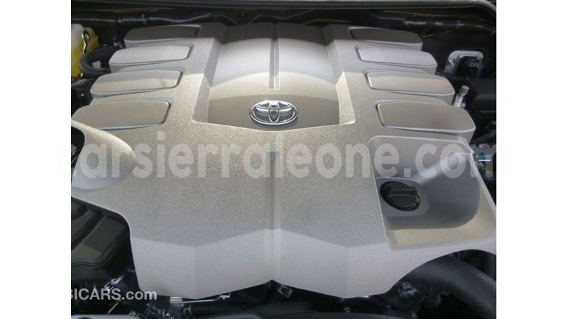 Big with watermark toyota land cruiser kailahun import dubai 5806