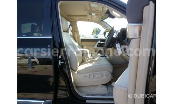 Buy Import Toyota Land Cruiser Black Car in Import - Dubai in Kailahun Buy Import Toyota Land Cruiser Black Car in Import - Dubai in Kailahun