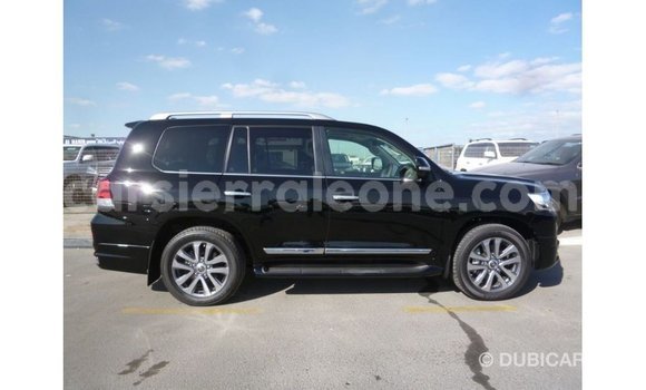 Buy Import Toyota Land Cruiser Black Car in Import - Dubai in Kailahun Buy Import Toyota Land Cruiser Black Car in Import - Dubai in Kailahun