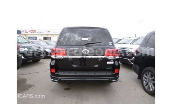 Buy Import Toyota Land Cruiser Black Car in Import - Dubai in Kailahun Buy Import Toyota Land Cruiser Black Car in Import - Dubai in Kailahun