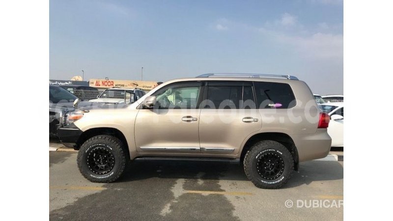 Big with watermark toyota land cruiser kailahun import dubai 5812