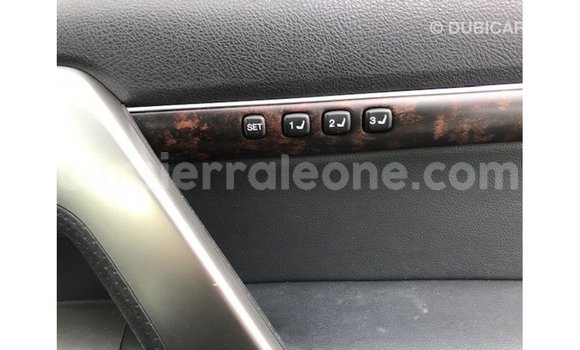 Buy Import Toyota Land Cruiser White Car in Import - Dubai in Kailahun Buy Import Toyota Land Cruiser White Car in Import - Dubai in Kailahun