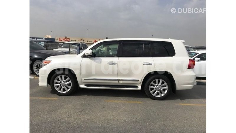 Big with watermark toyota land cruiser kailahun import dubai 5814