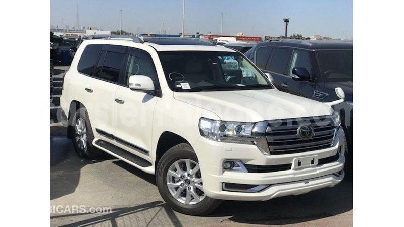 Big with watermark toyota land cruiser kailahun import dubai 5816