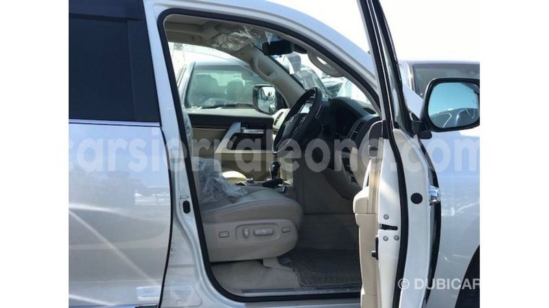 Big with watermark toyota land cruiser kailahun import dubai 5816