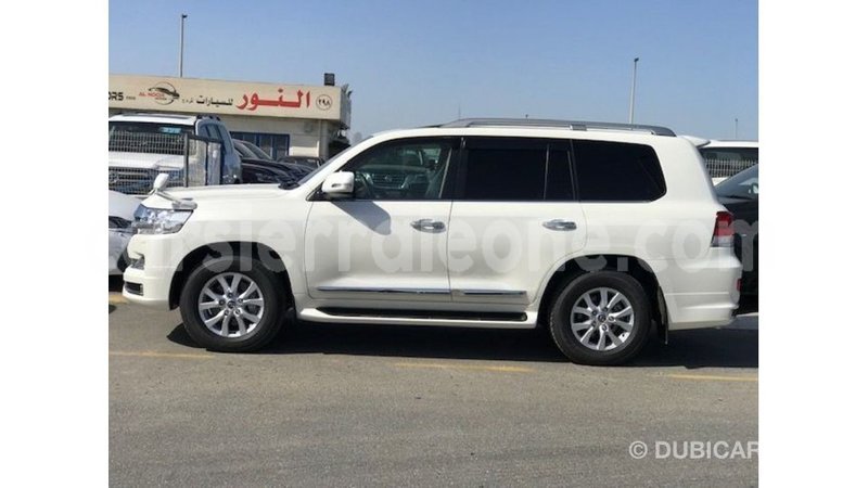 Big with watermark toyota land cruiser kailahun import dubai 5816