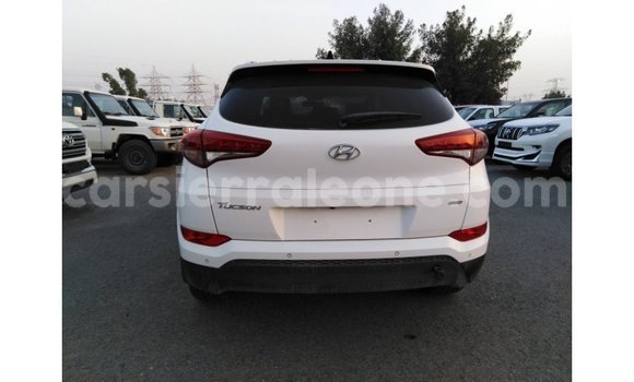 Buy Import Hyundai Tucson White Car in Import - Dubai in Kailahun Buy Import Hyundai Tucson White Car in Import - Dubai in Kailahun