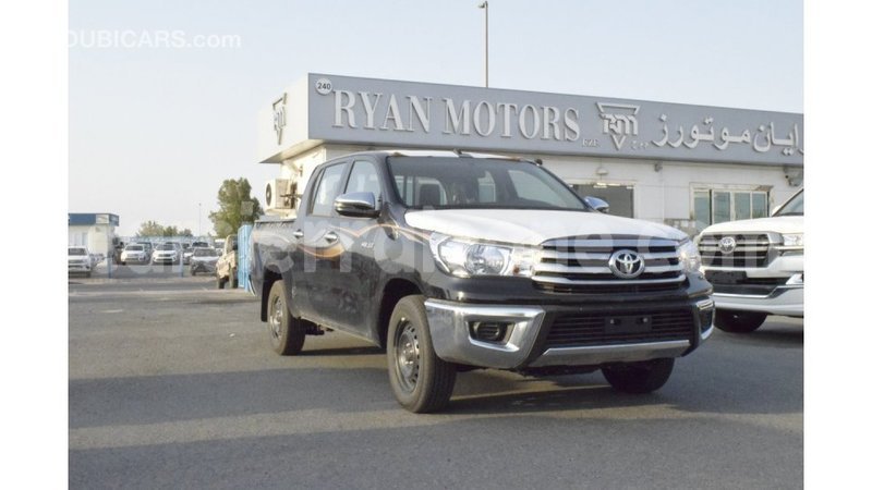 Big with watermark toyota hilux kailahun import dubai 5820