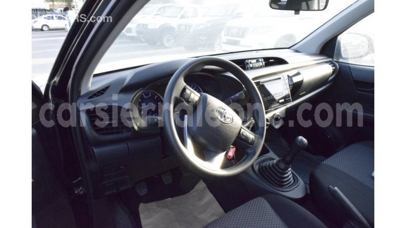 Big with watermark toyota hilux kailahun import dubai 5820