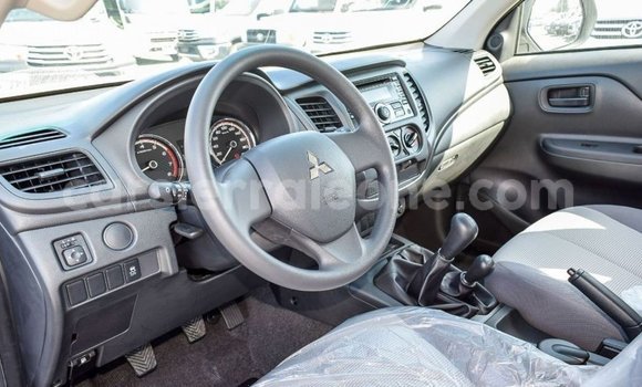 Buy Import Mitsubishi L200 White Car in Import - Dubai in Kailahun Buy Import Mitsubishi L200 White Car in Import - Dubai in Kailahun