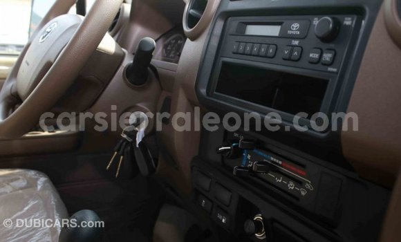 Buy Import Toyota Land Cruiser Beige Car in Import - Dubai in Kailahun Buy Import Toyota Land Cruiser Beige Car in Import - Dubai in Kailahun