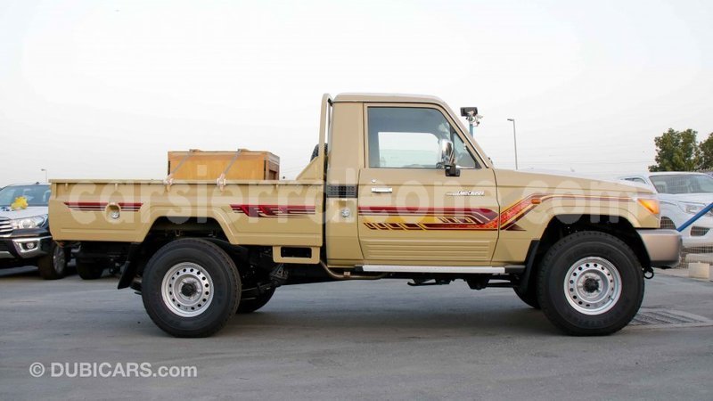 Big with watermark toyota land cruiser kailahun import dubai 5832