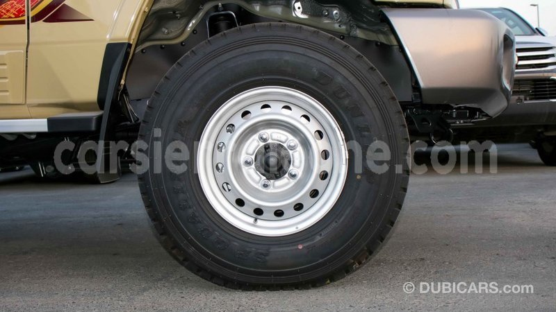 Big with watermark toyota land cruiser kailahun import dubai 5832