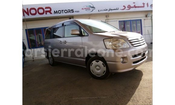 Buy Import Toyota Voxy Other Car in Import - Dubai in Kailahun Buy Import Toyota Voxy Other Car in Import - Dubai in Kailahun
