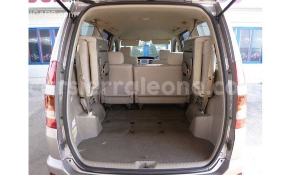 Buy Import Toyota Voxy Other Car in Import - Dubai in Kailahun Buy Import Toyota Voxy Other Car in Import - Dubai in Kailahun
