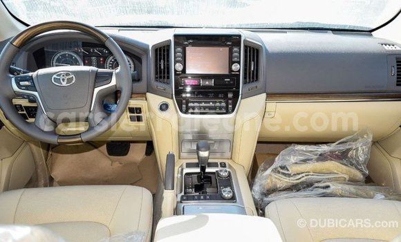 Buy Import Toyota Land Cruiser Black Car in Import - Dubai in Kailahun Buy Import Toyota Land Cruiser Black Car in Import - Dubai in Kailahun