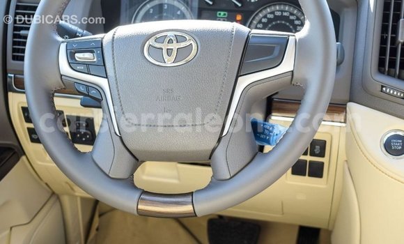 Buy Import Toyota Land Cruiser Black Car in Import - Dubai in Kailahun Buy Import Toyota Land Cruiser Black Car in Import - Dubai in Kailahun