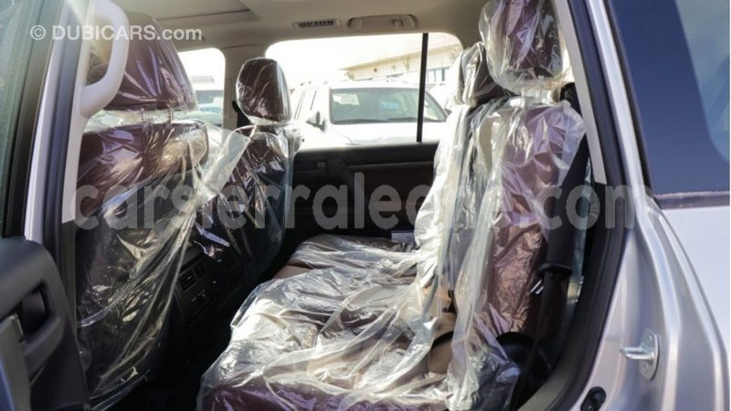 Big with watermark toyota land cruiser kailahun import dubai 5842