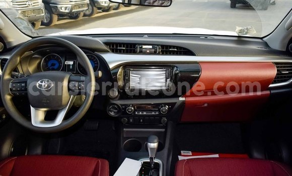 Buy Import Toyota Hilux White Car in Import - Dubai in Kailahun Buy Import Toyota Hilux White Car in Import - Dubai in Kailahun