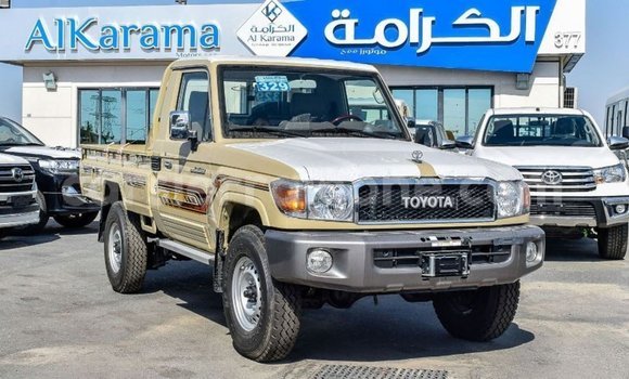 Buy Import Toyota Land Cruiser Beige Car in Import - Dubai in Kailahun Buy Import Toyota Land Cruiser Beige Car in Import - Dubai in Kailahun